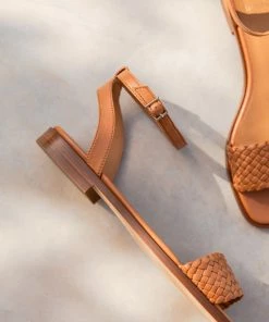 Bobbies Paris Suzanne Summer Camel Flache Ledersandalen