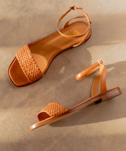 Bobbies Paris Suzanne Summer Camel Flache Ledersandalen