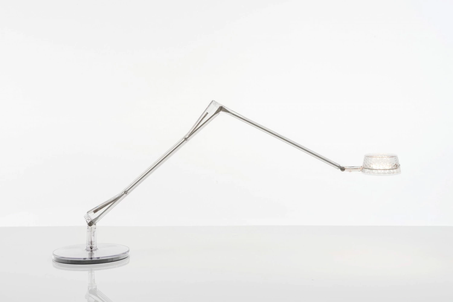 Kartell lampada da scrivania modello aledin dec 2 Kartell lampada da scrivania modello aledin dec